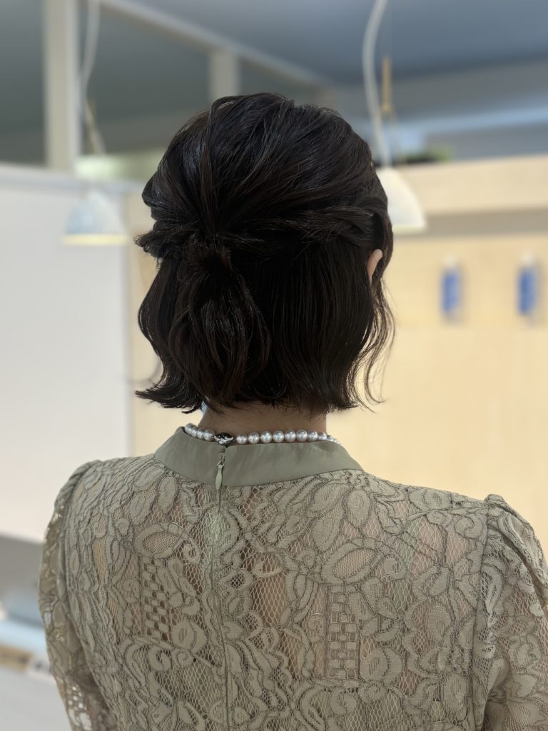 「ボブ女子必見！お呼ばれハーフアップ」